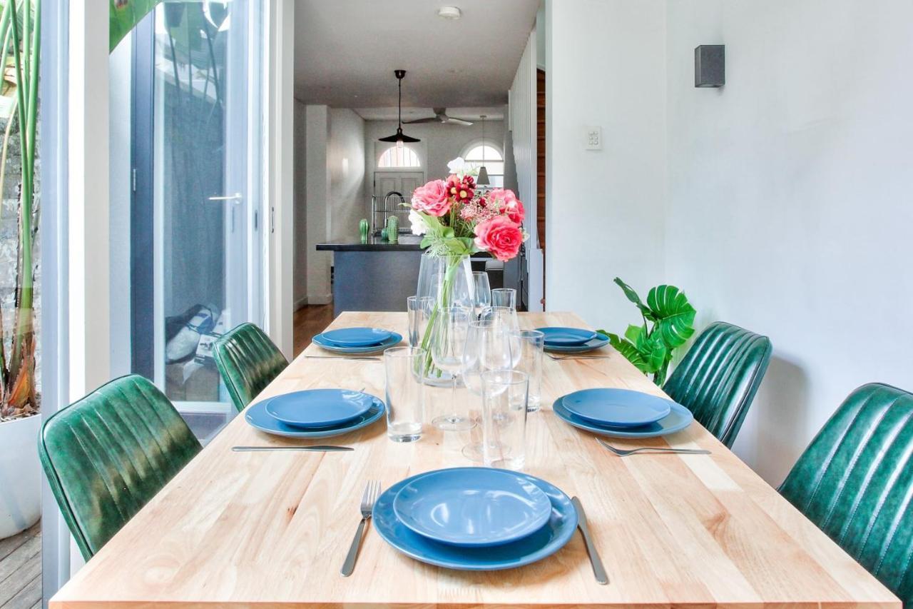 Astounding 3 Bedroom House Surry Hills 2 E-bikes Included * Sydney