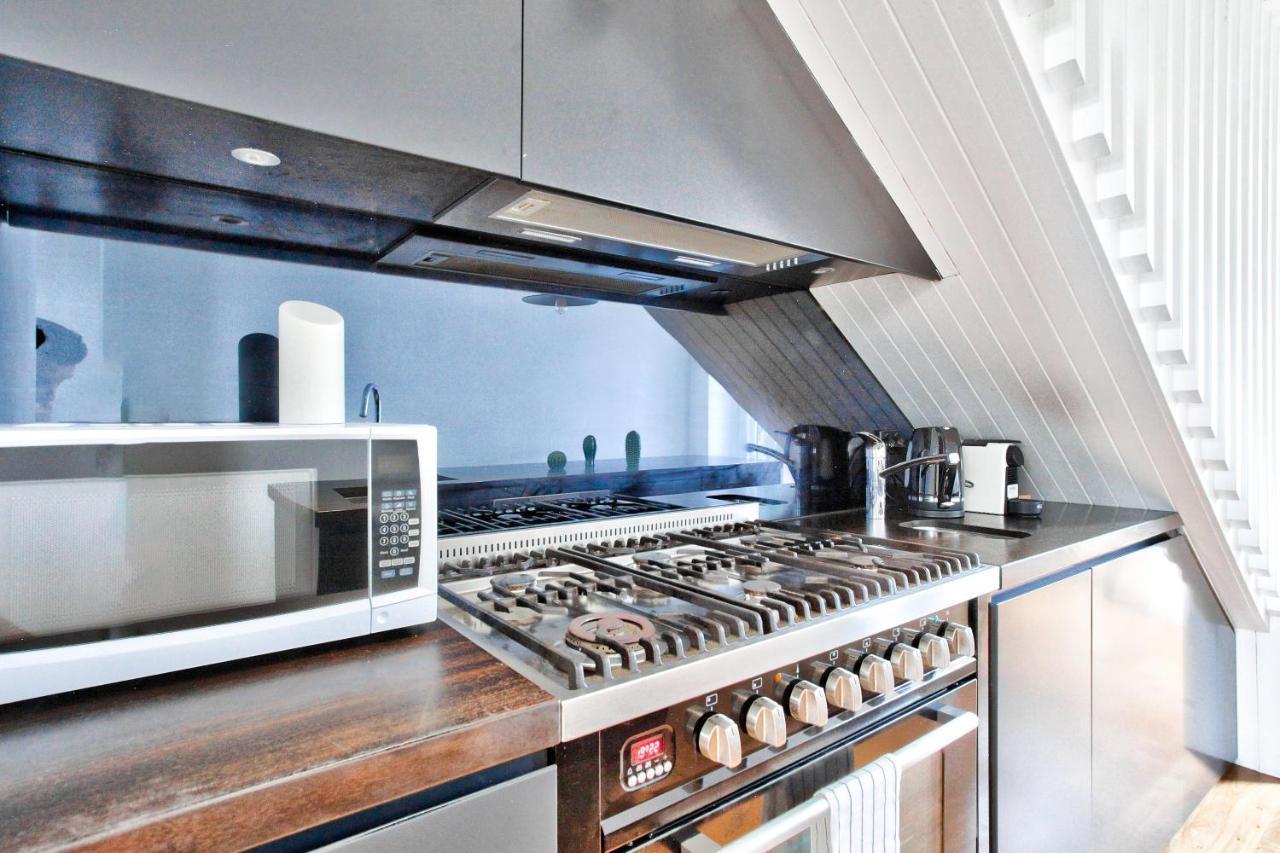 Astounding 3 Bedroom House Surry Hills 2 E-bikes Included Sydney