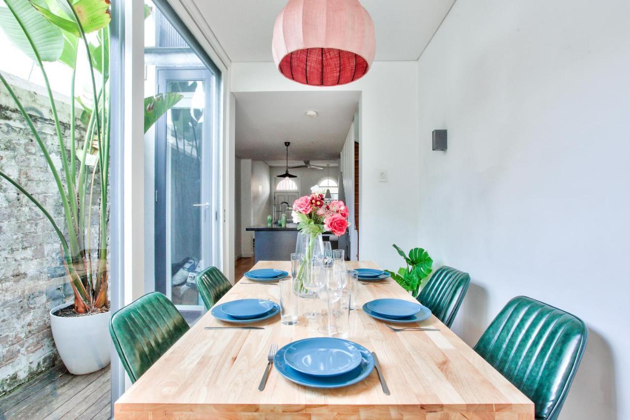 Holiday home Astounding 3 Bedroom House Surry Hills 2 E-bikes Included